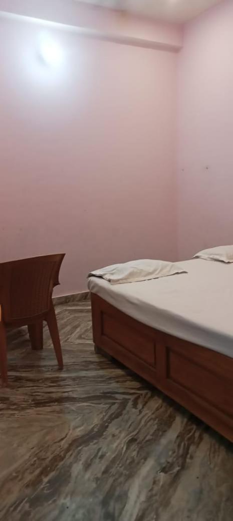 Vaibhav Sadan Dharmsala Hotel Ayodhya Екстериор снимка